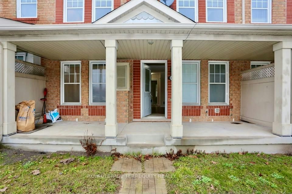 8834 Sheppard Avenue E, Toronto, ON, M1B 6J4