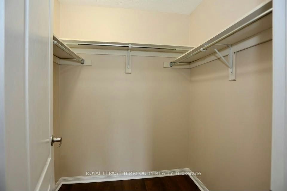 8834 Sheppard Avenue E, Toronto, ON, M1B 6J4 - 7
