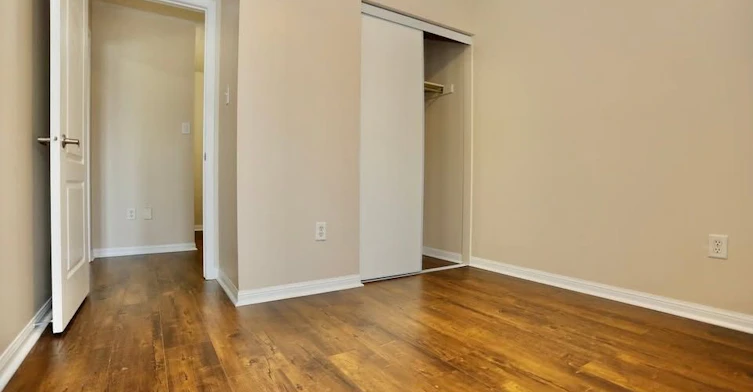 8834 Sheppard Avenue E, Toronto, ON, M1B 6J4 - 4