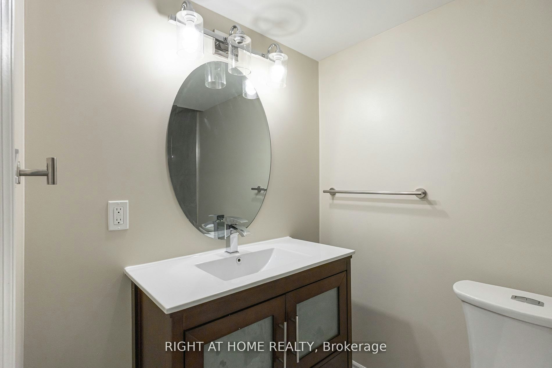 Basement-40 Sabbe Crescent, Ajax, ON, L1T 4E3 - 12