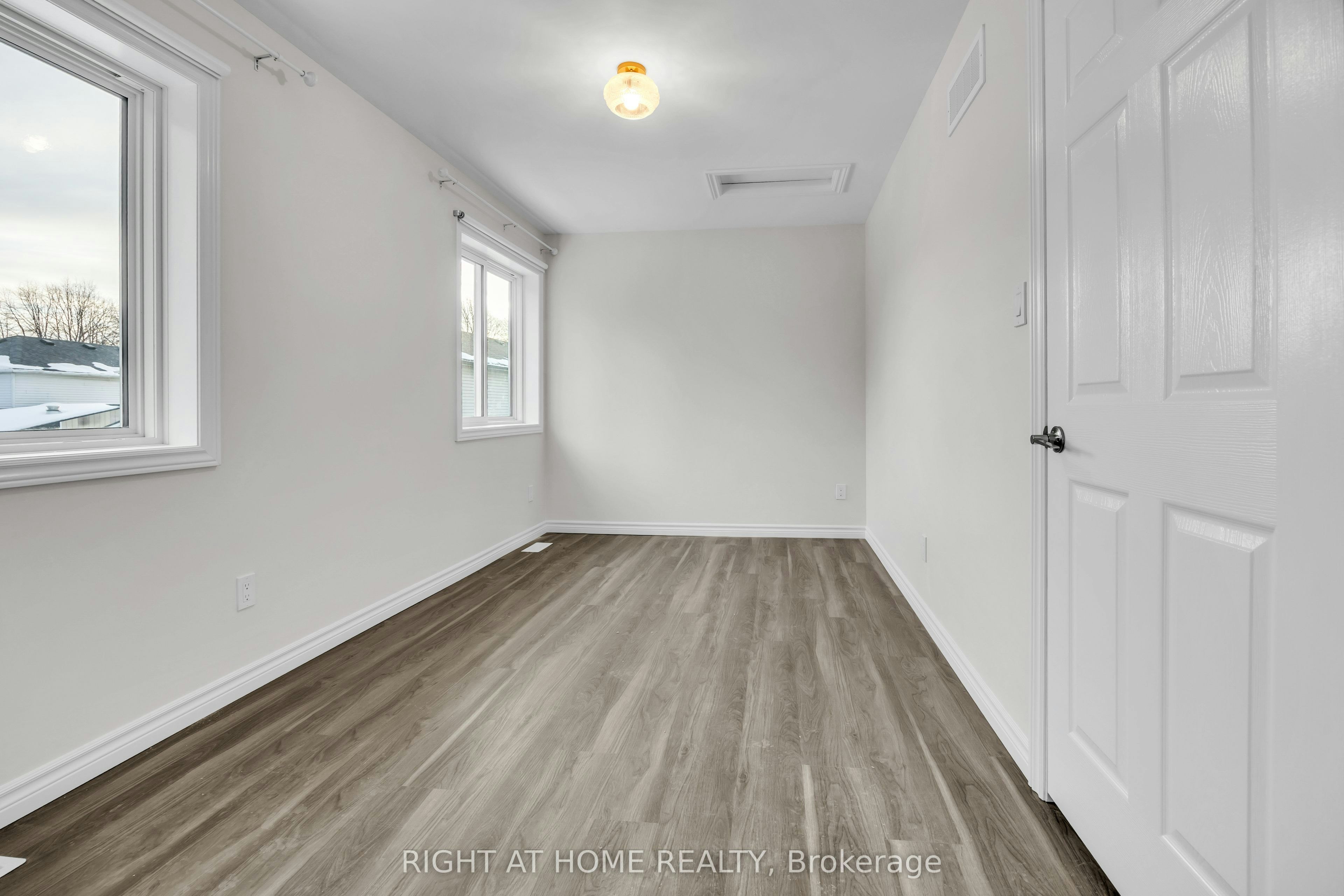 B-23 Kirkham Drive, Ajax, ON, L1S 5K6 - 11