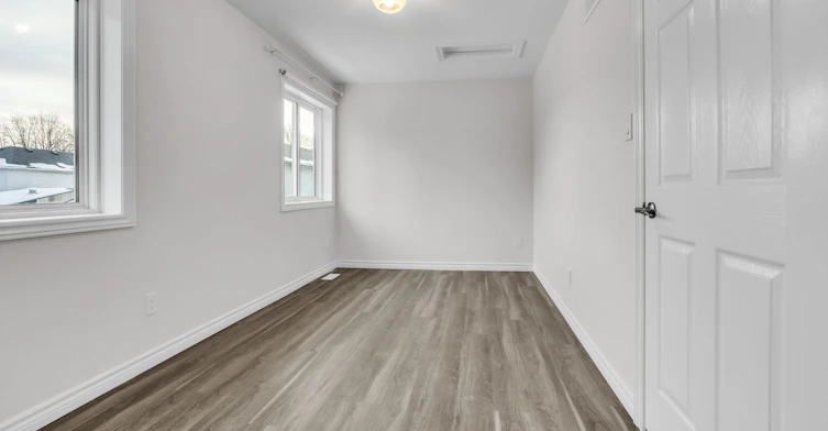 B-23 Kirkham Drive, Ajax, ON, L1S 5K6 - 11