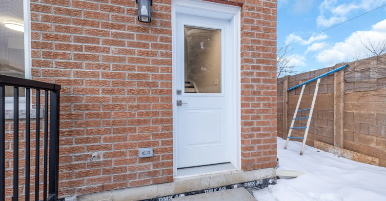 B-23 Kirkham Drive, Ajax, ON, L1S 5K6 - 2