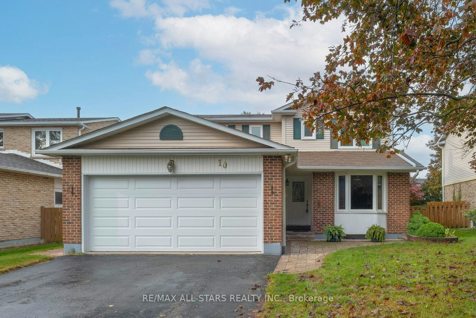 10 Colette Drive, Whitby, ON, L1N 6G7