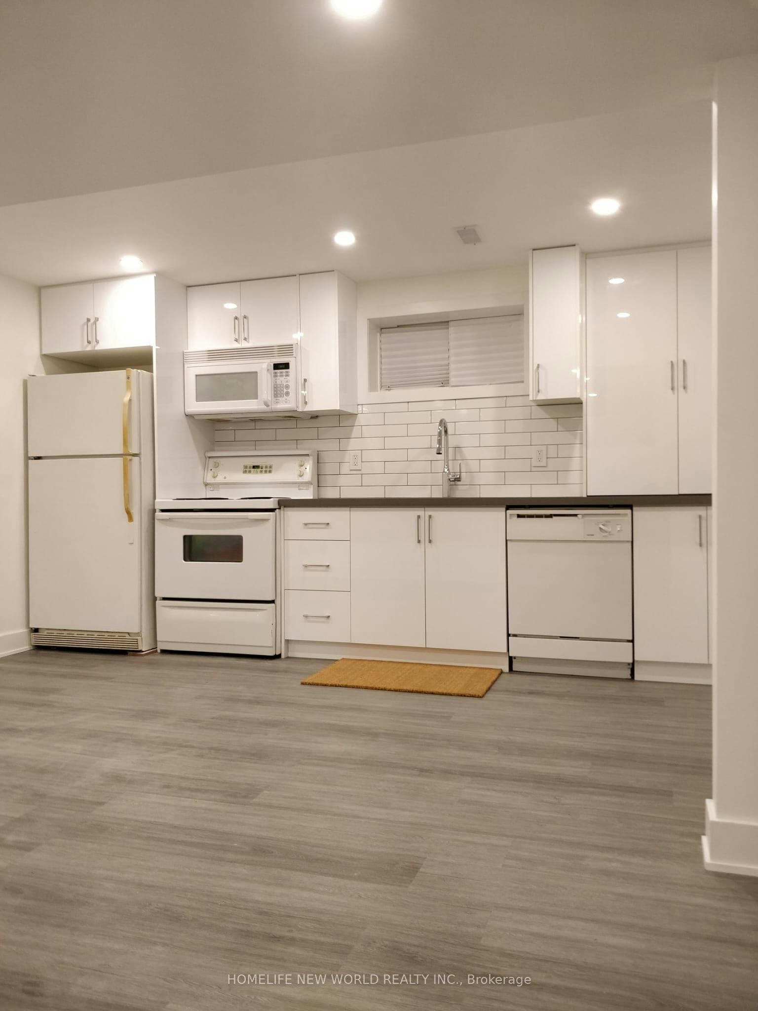 Lower-1185 Woodbine Avenue, Toronto, ON, M4C 4E1