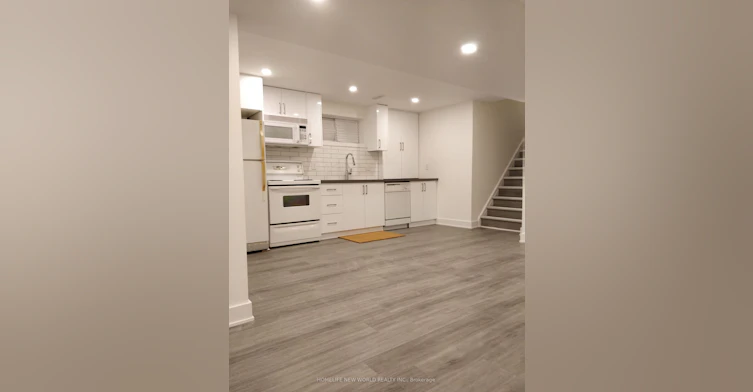 Lower-1185 Woodbine Avenue, Toronto, ON, M4C 4E1 - 2