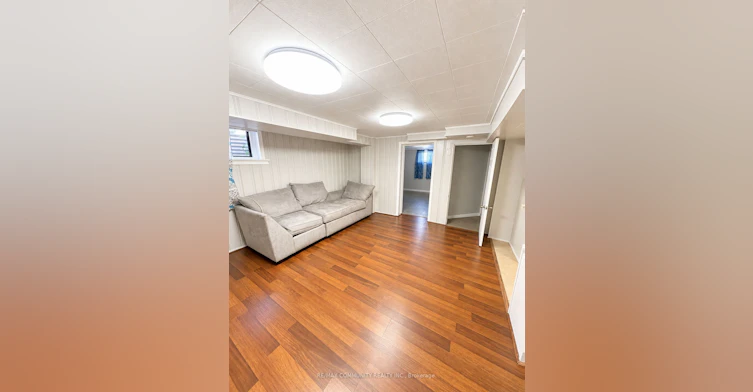 75 Kootenay Crescent, Toronto, ON, M1J 1S1 - 4