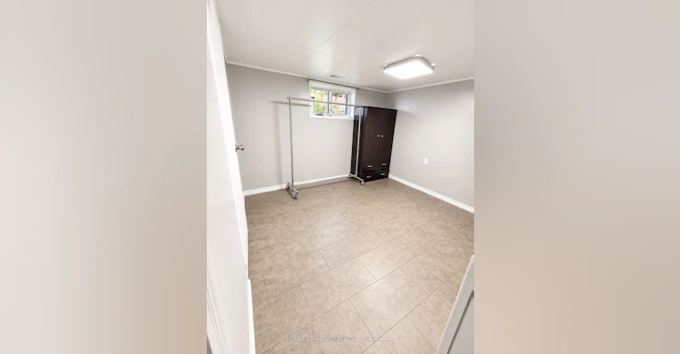 75 Kootenay Crescent, Toronto, ON, M1J 1S1 - 14