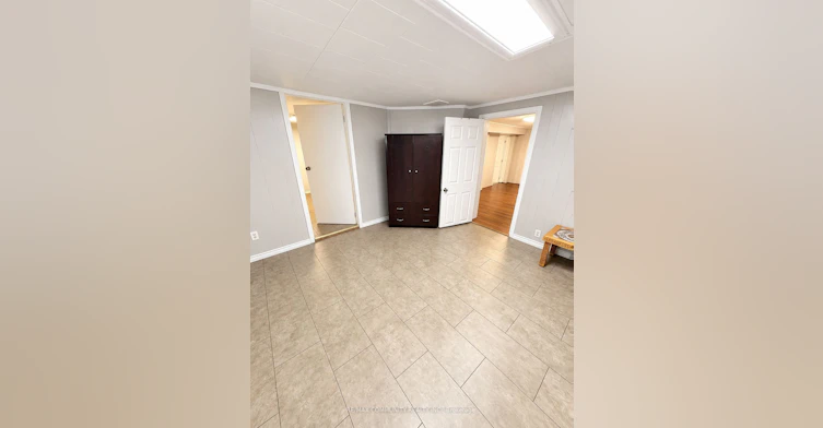 75 Kootenay Crescent, Toronto, ON, M1J 1S1 - 13