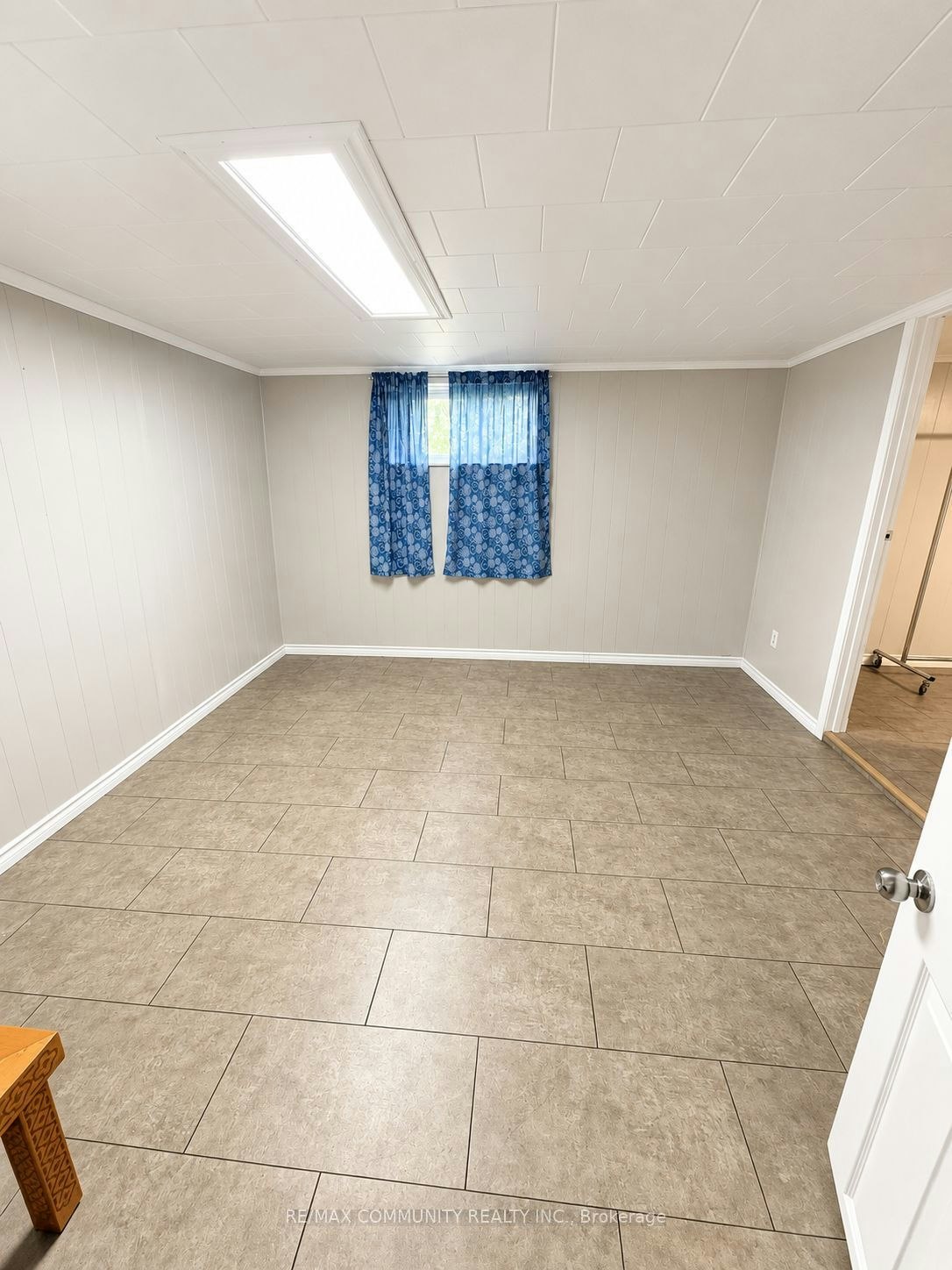 75 Kootenay Crescent, Toronto, ON, M1J 1S1 - 12