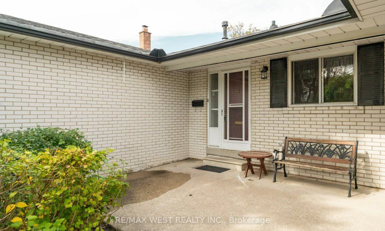 38 Albacore Crescent