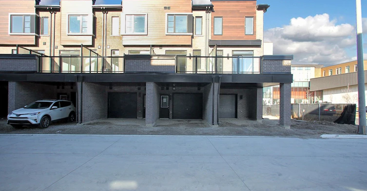 128 Brockley Drive, Toronto, ON, M1P 0G3 - 2