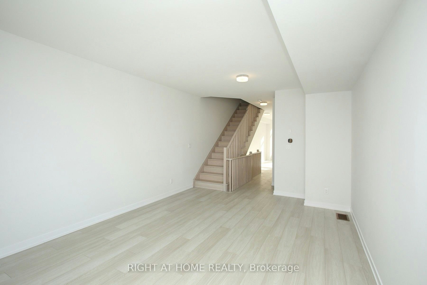 128 Brockley Drive, Toronto, ON, M1P 0G3 - 22