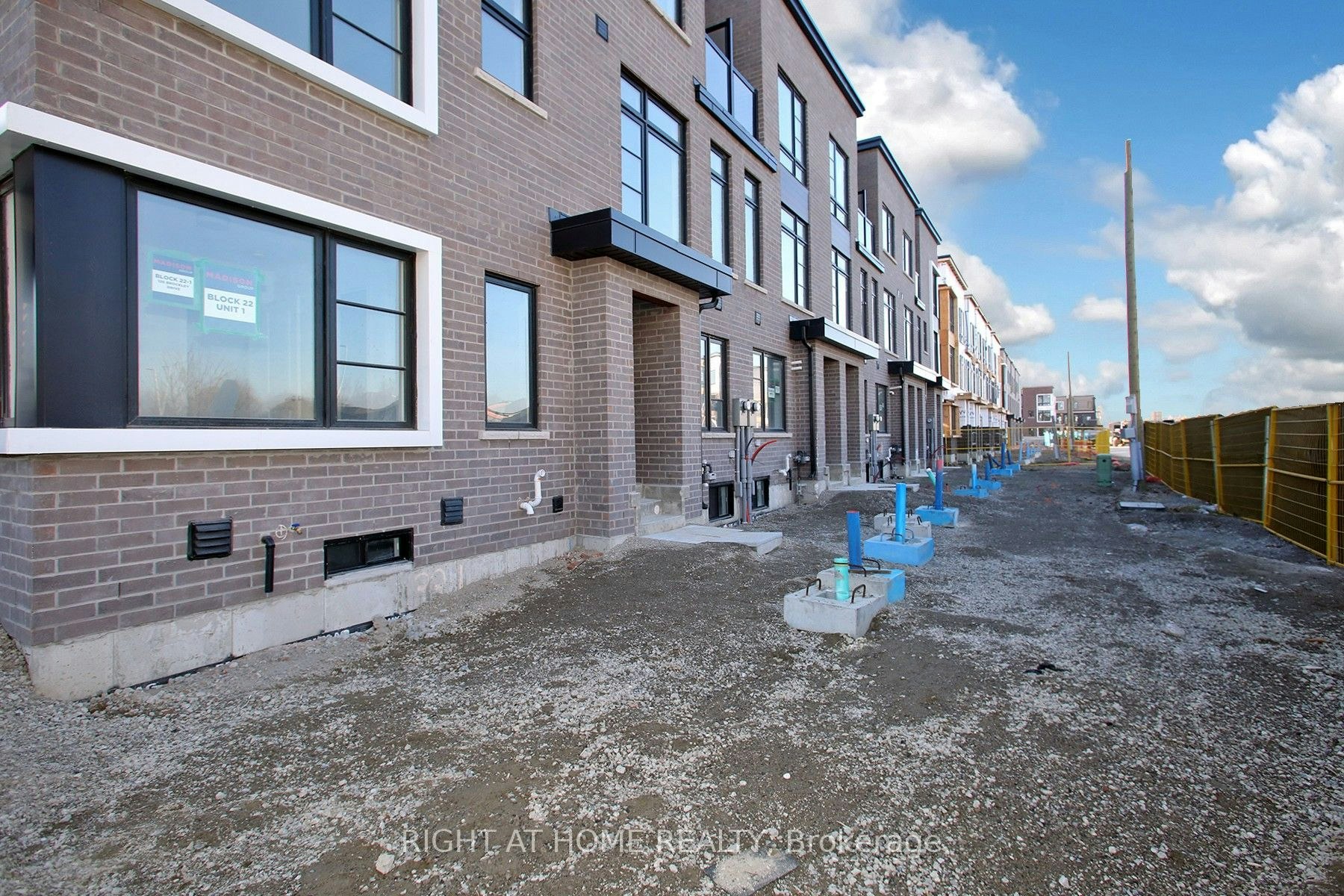 128 Brockley Drive, Toronto, ON, M1P 0G3 - 4