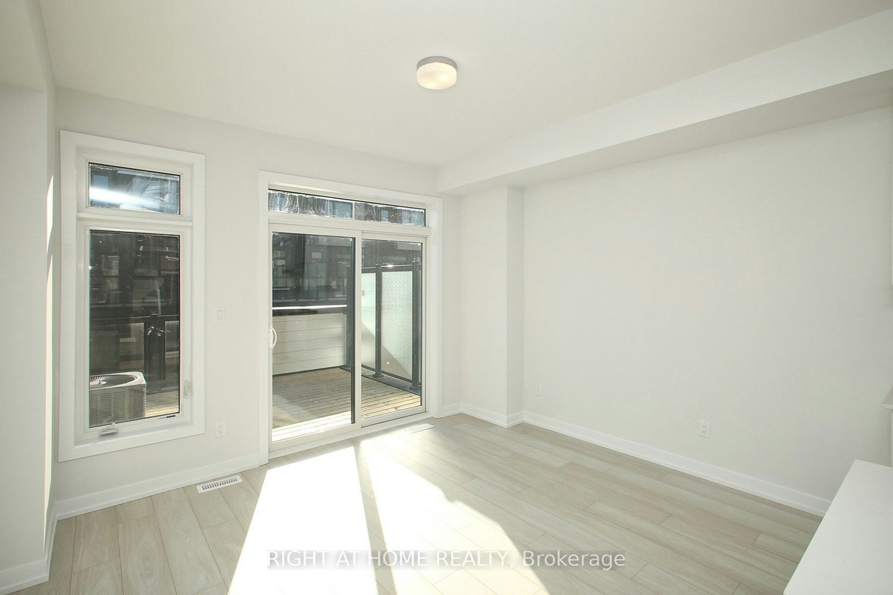 128 Brockley Drive, Toronto, ON, M1P 0G3 - 11