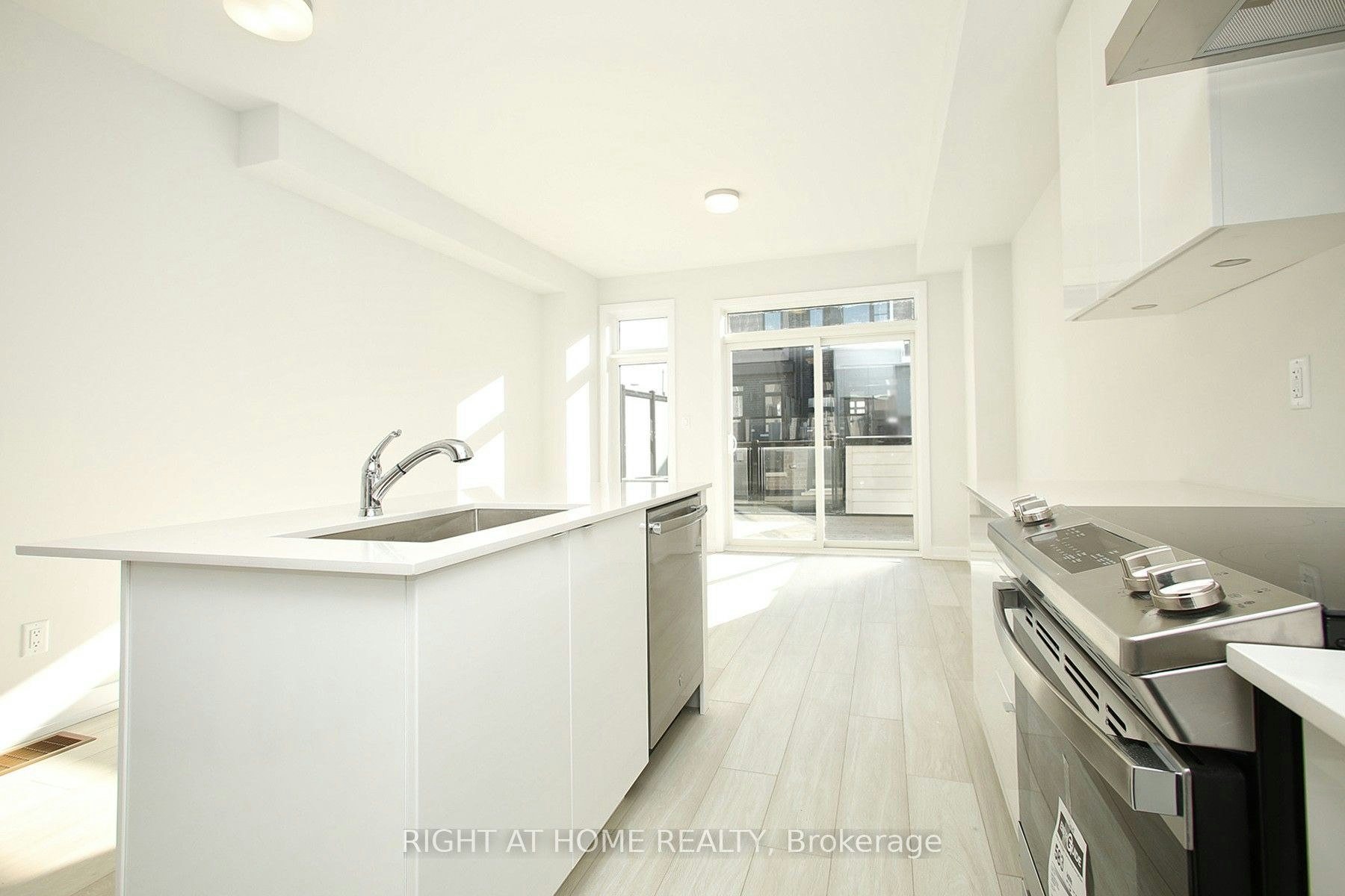 128 Brockley Drive, Toronto, ON, M1P 0G3 - 18