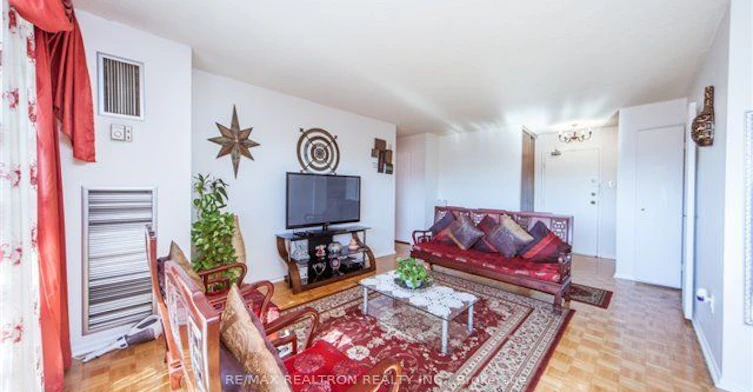 606-120 Dundalk Drive, Toronto, ON, M1P 4V9 - 6