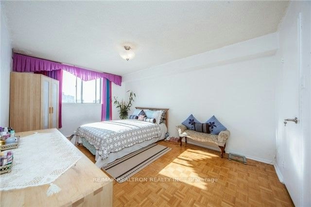 606-120 Dundalk Drive, Toronto, ON, M1P 4V9 - 10