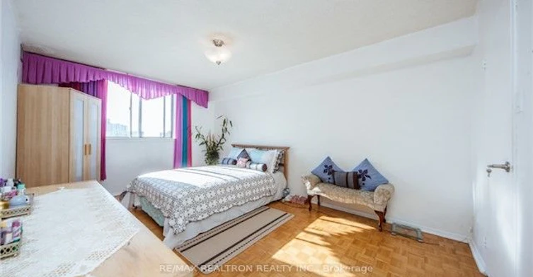 606-120 Dundalk Drive, Toronto, ON, M1P 4V9 - 10