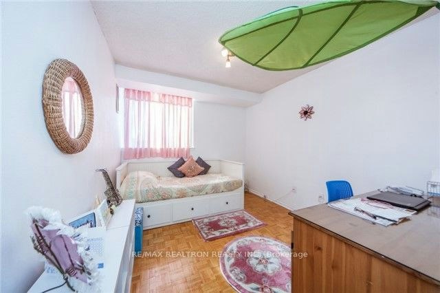 606-120 Dundalk Drive, Toronto, ON, M1P 4V9 - 11