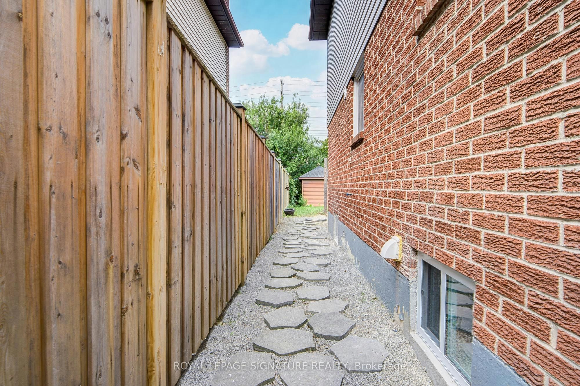 1132 Cedarcroft Crescent, Pickering, ON, L1X 1R8 - 45