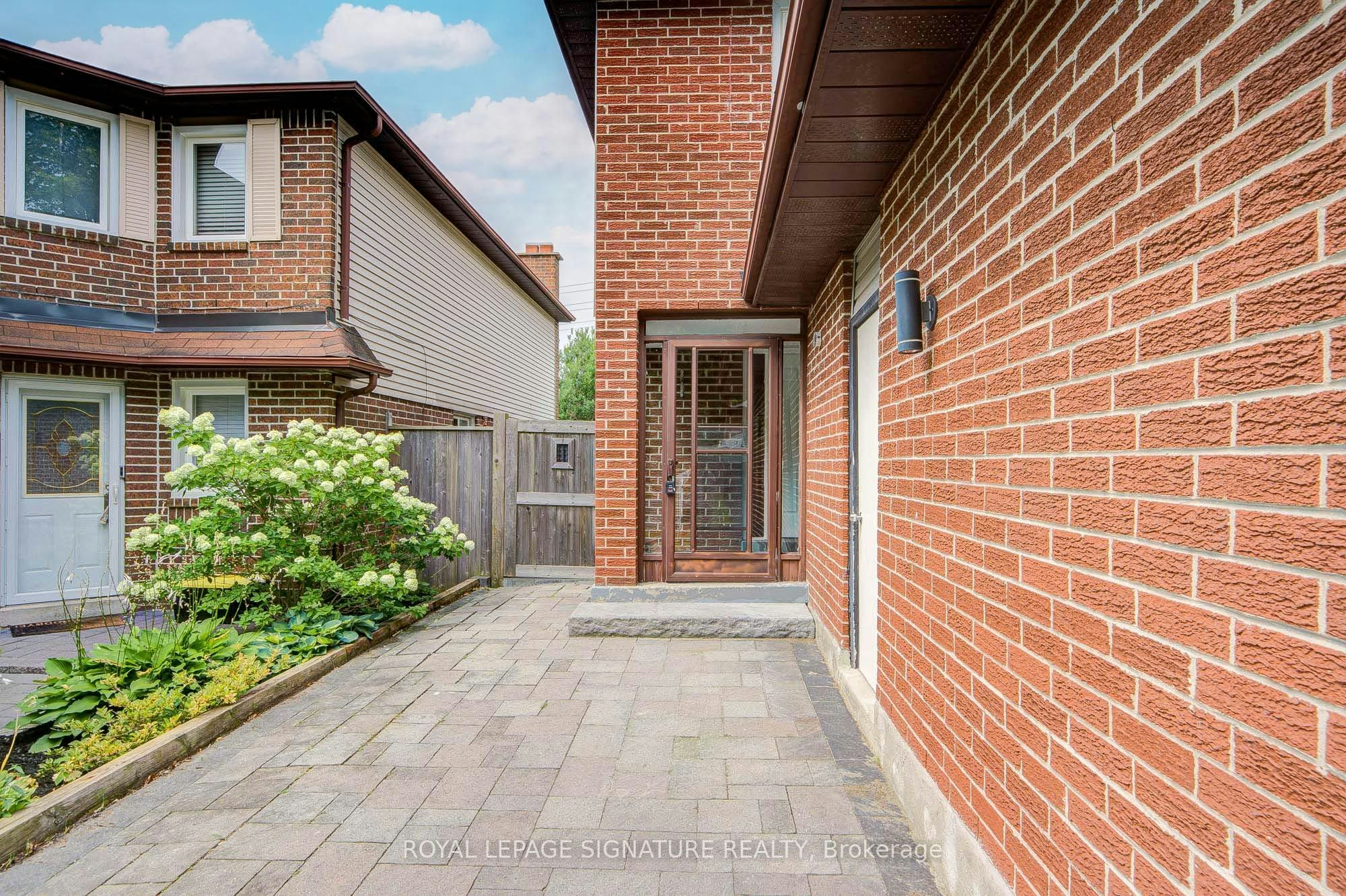 1132 Cedarcroft Crescent, Pickering, ON, L1X 1R8 - 4