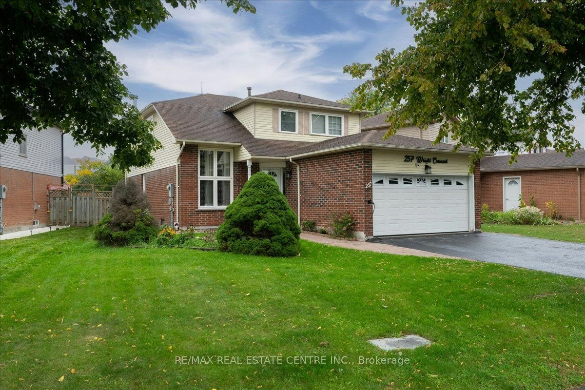 257 Wright Crescent, Ajax, ON, L1S 5S5