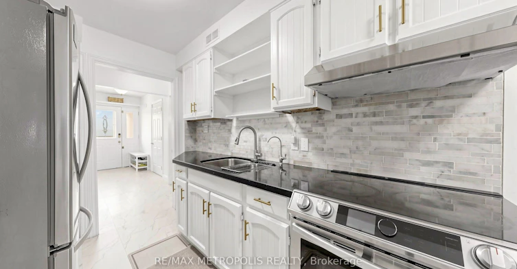 892 Gentry Crescent, Oshawa, ON, L1K 1L8 - 11