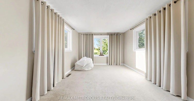892 Gentry Crescent, Oshawa, ON, L1K 1L8 - 21