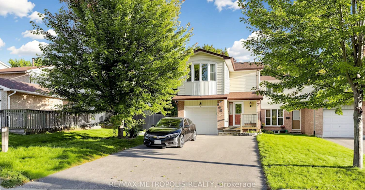 892 Gentry Crescent, Oshawa, ON, L1K 1L8 - 2