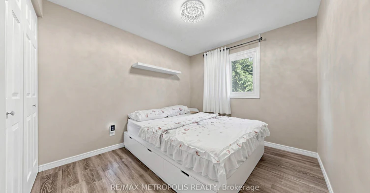 892 Gentry Crescent, Oshawa, ON, L1K 1L8 - 22