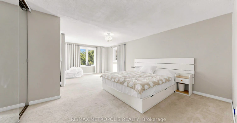 892 Gentry Crescent, Oshawa, ON, L1K 1L8 - 18