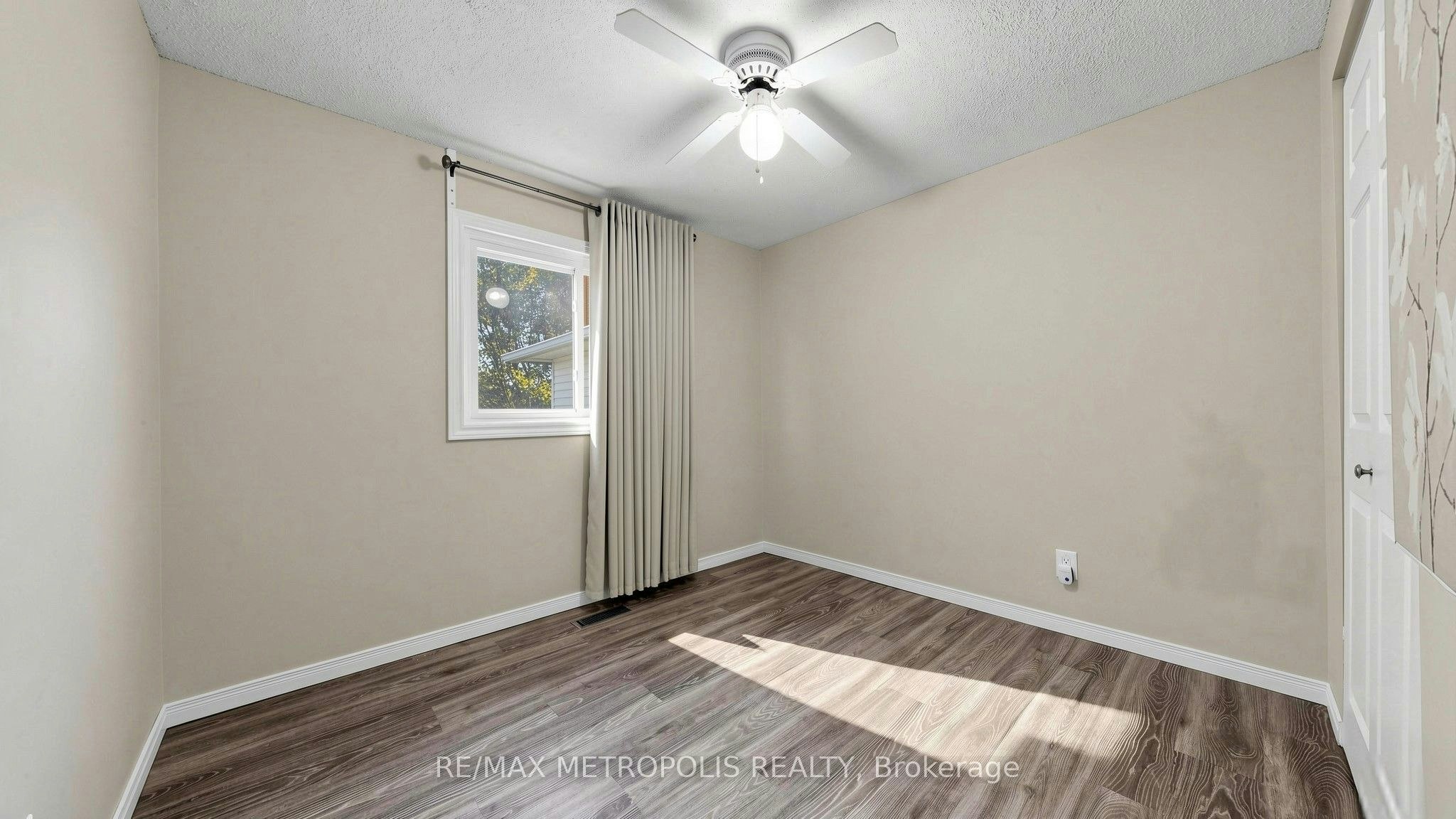 892 Gentry Crescent, Oshawa, ON, L1K 1L8 - 25