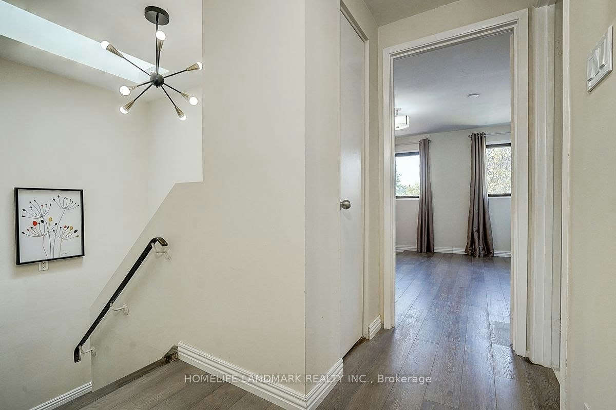 49 Grenbeck Drive, Toronto, ON, M1V 2H5 - 9