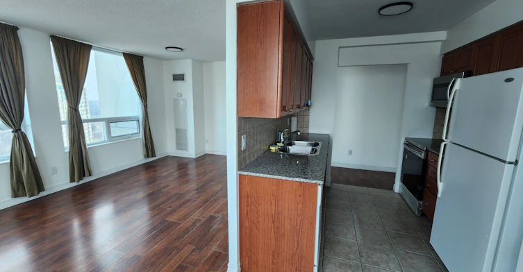 1912-83 Borough Drive, Toronto, ON, M1P 5E4 - 5