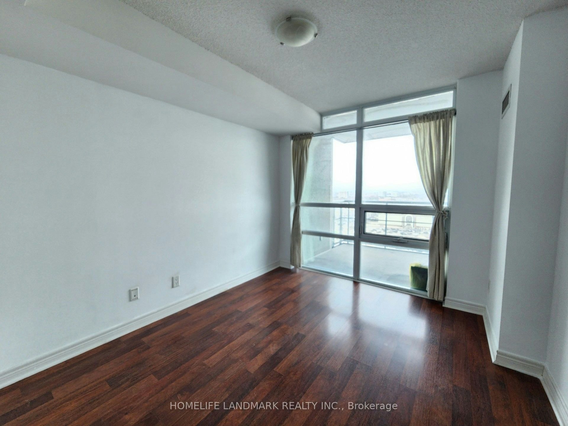 1912-83 Borough Drive, Toronto, ON, M1P 5E4 - 3