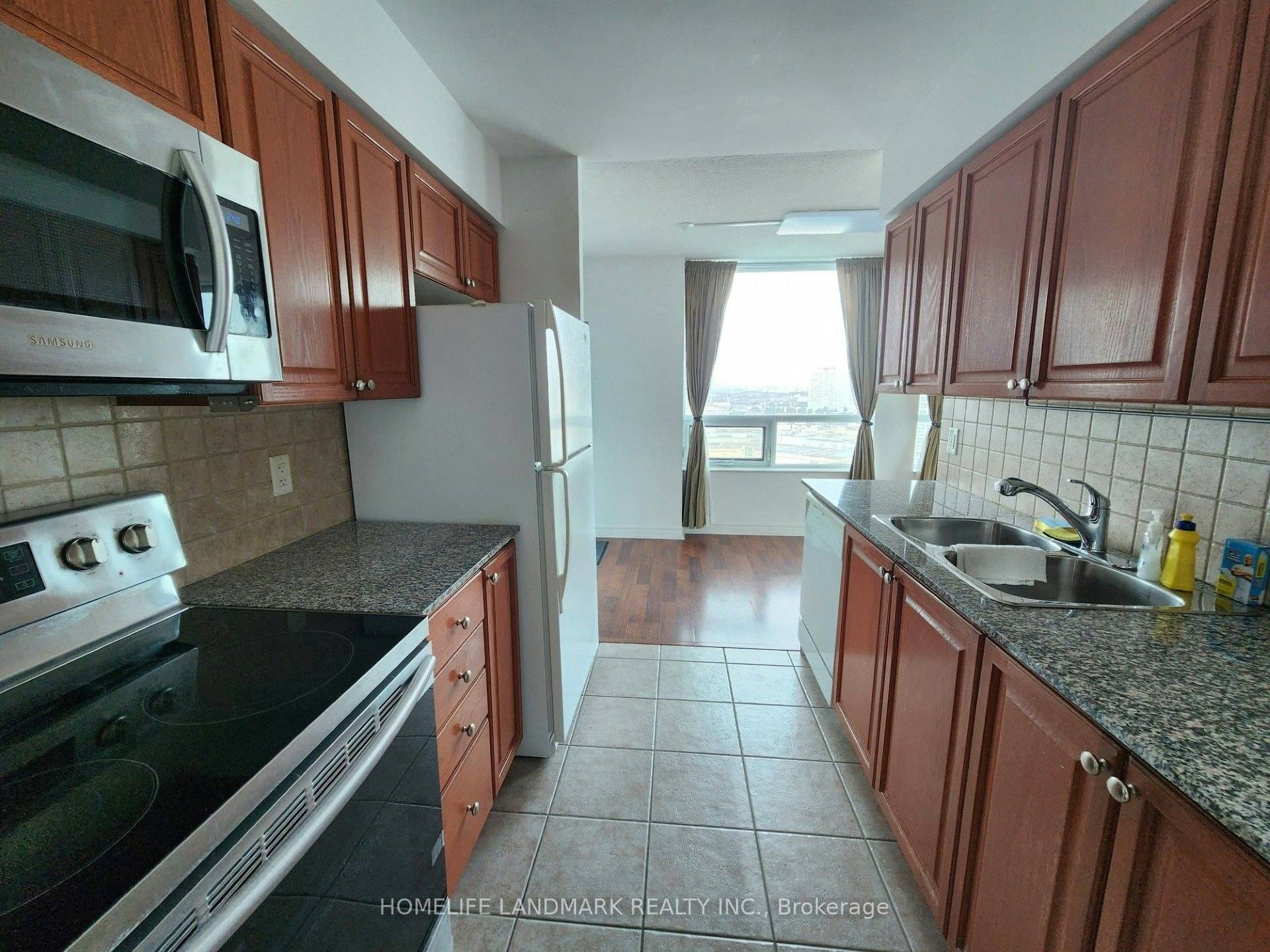 1912-83 Borough Drive, Toronto, ON, M1P 5E4 - 4