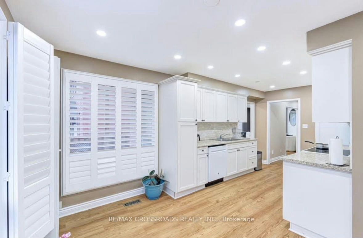 11 Murkar Crescent, Whitby, ON, L1N 8Y4 - 24