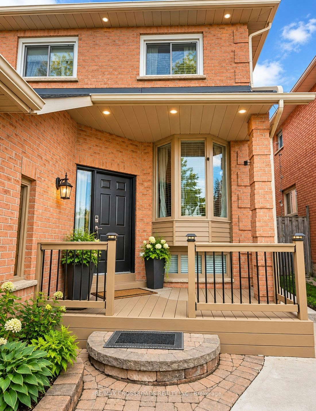 11 Murkar Crescent, Whitby, ON, L1N 8Y4 - 2