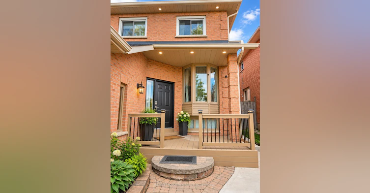 11 Murkar Crescent, Whitby, ON, L1N 8Y4 - 2