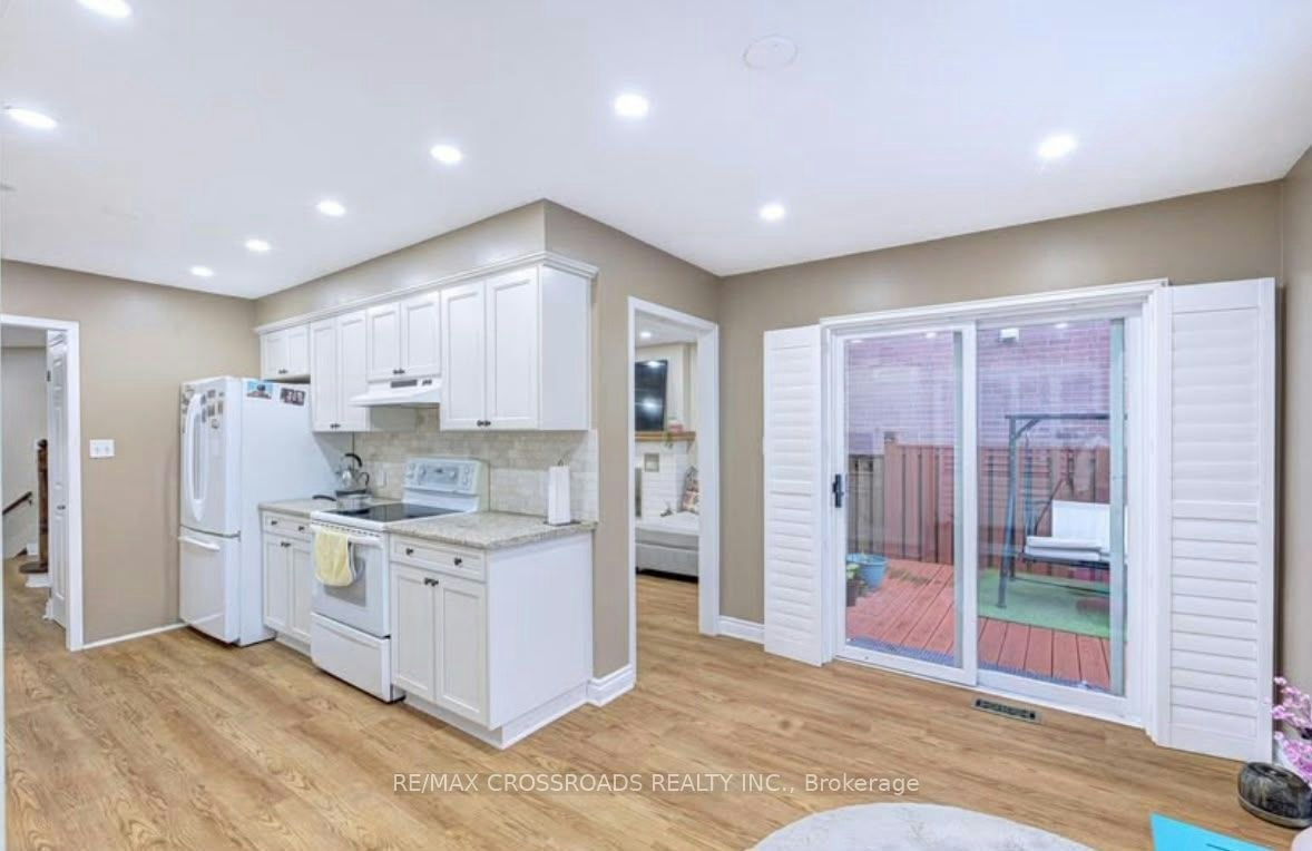 11 Murkar Crescent, Whitby, ON, L1N 8Y4 - 18