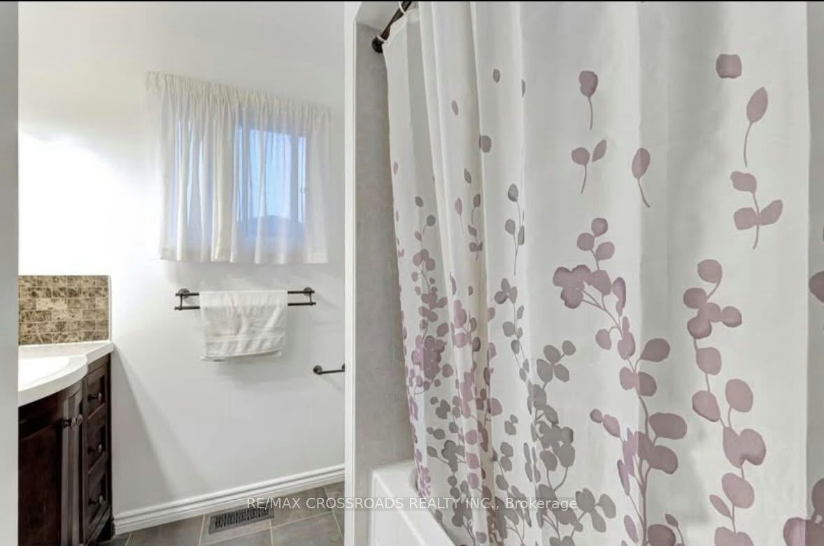 11 Murkar Crescent, Whitby, ON, L1N 8Y4 - 33