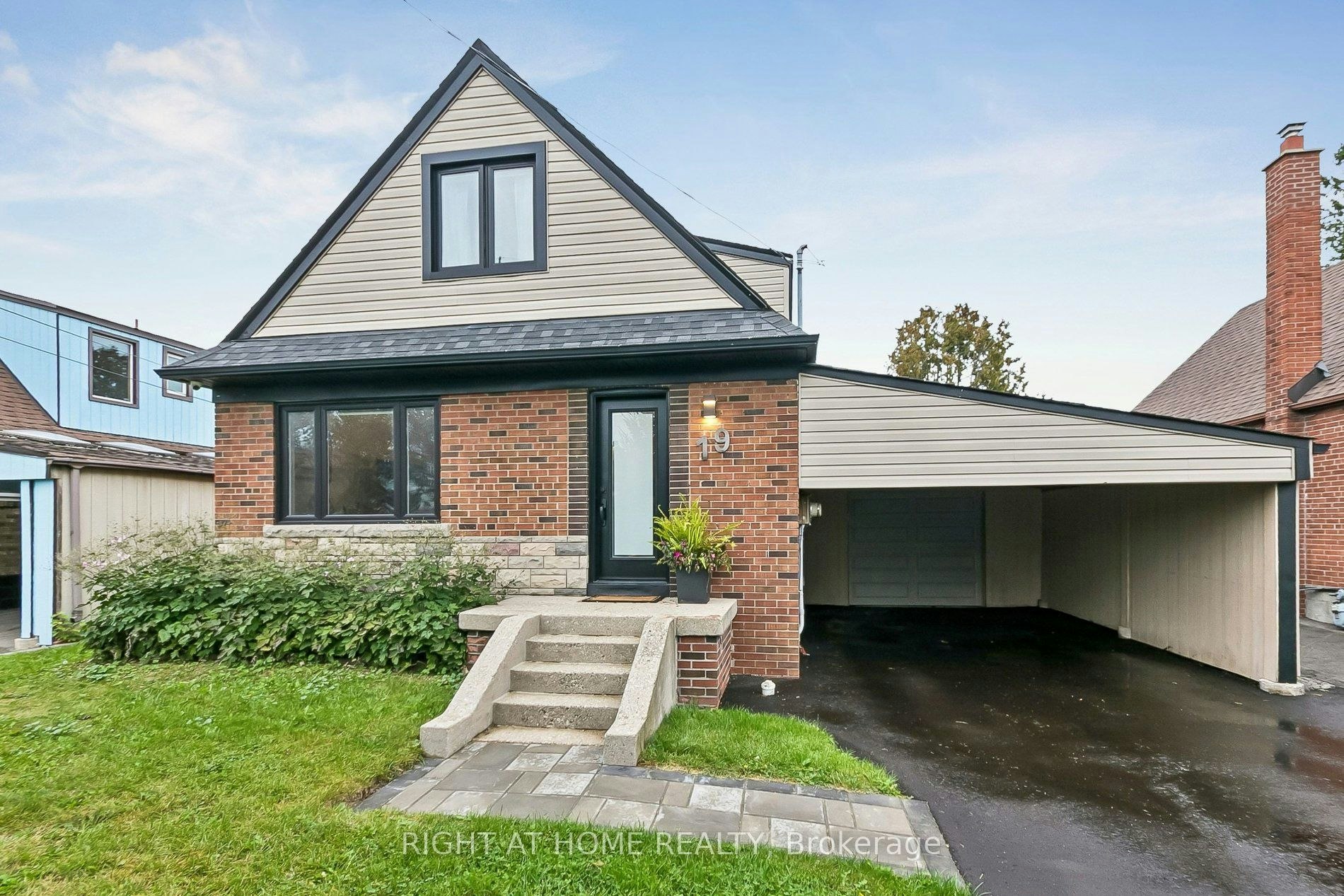 19 Flempton Crescent, Toronto, ON, M1K 3B3