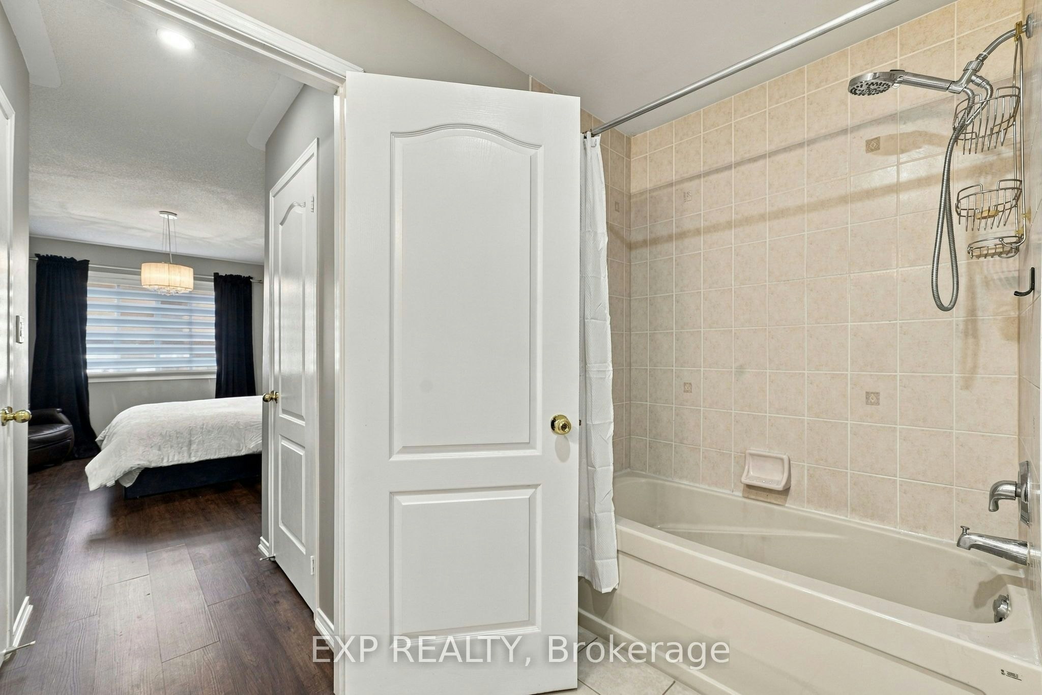 48 Thackery Drive, Ajax, ON, L1T 0B4 - 20
