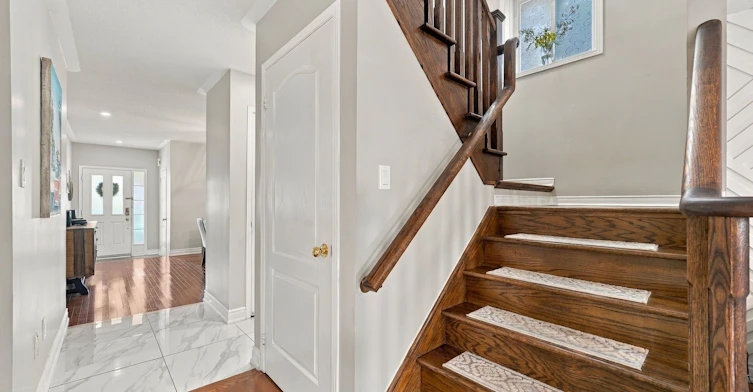 48 Thackery Drive, Ajax, ON, L1T 0B4 - 16