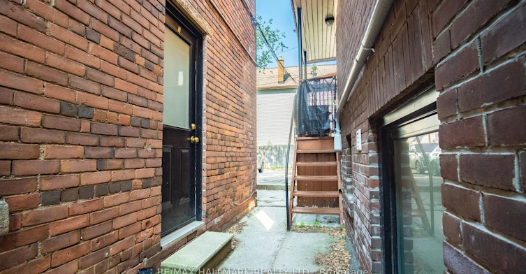3-560 Jones Avenue, Toronto, ON, M4J 3H1 - 14