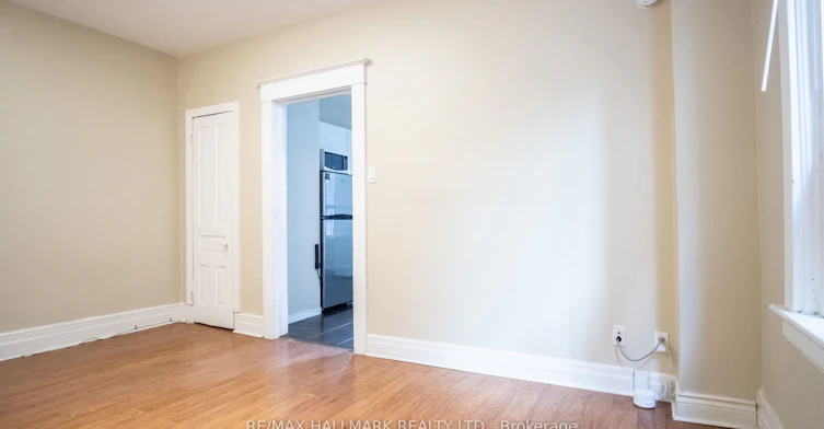 3-560 Jones Avenue, Toronto, ON, M4J 3H1 - 9