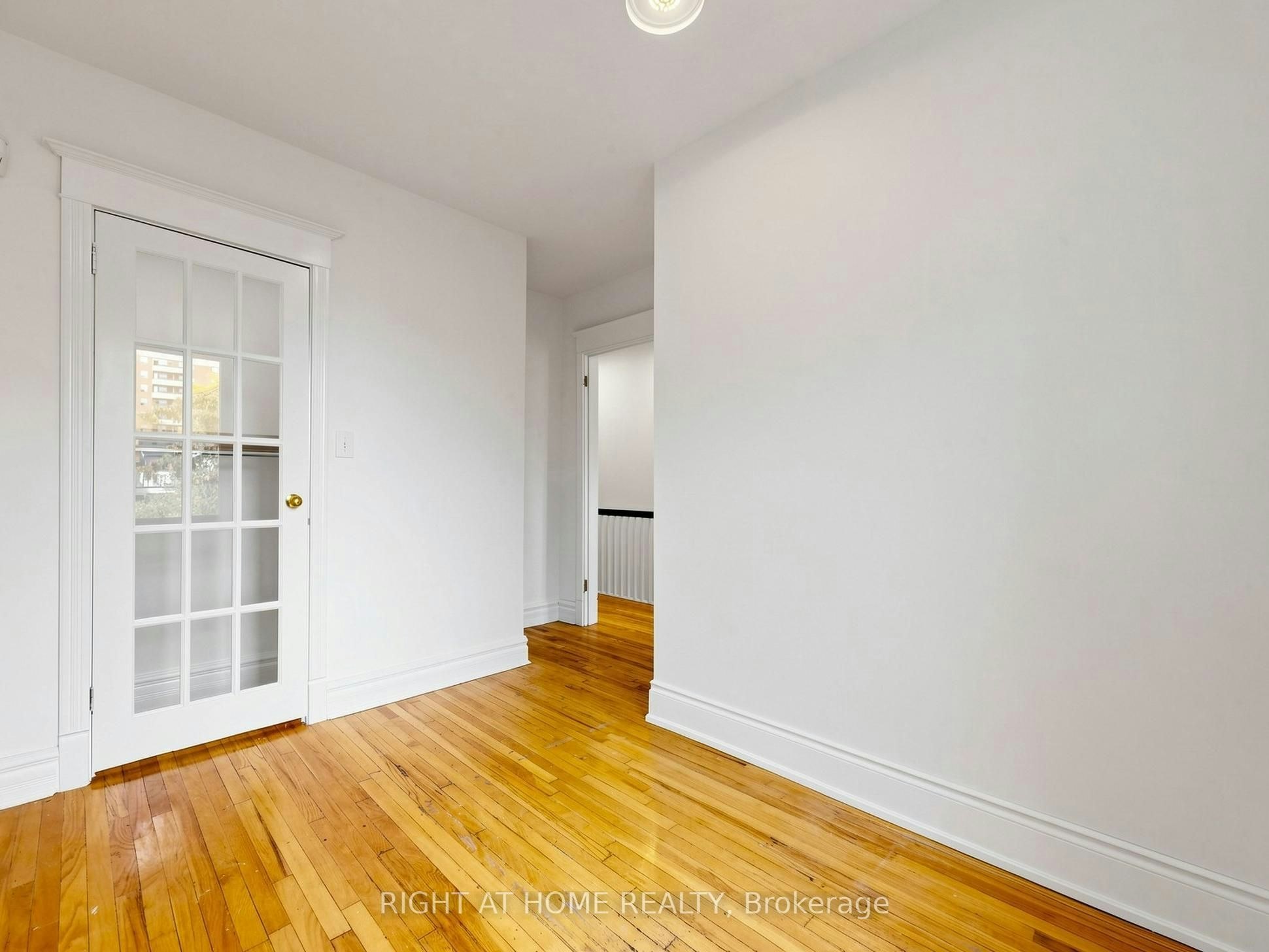 813 Carlaw Avenue, Toronto, ON, M4K 3L1 - 19