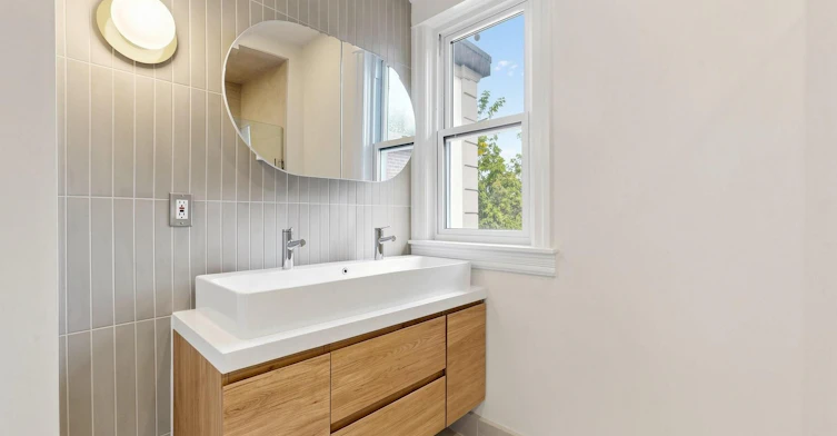 813 Carlaw Avenue, Toronto, ON, M4K 3L1 - 26