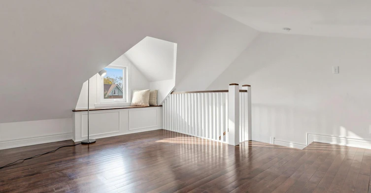 813 Carlaw Avenue, Toronto, ON, M4K 3L1 - 29